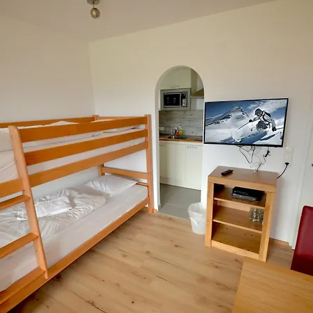 Apartment Deluxe 12